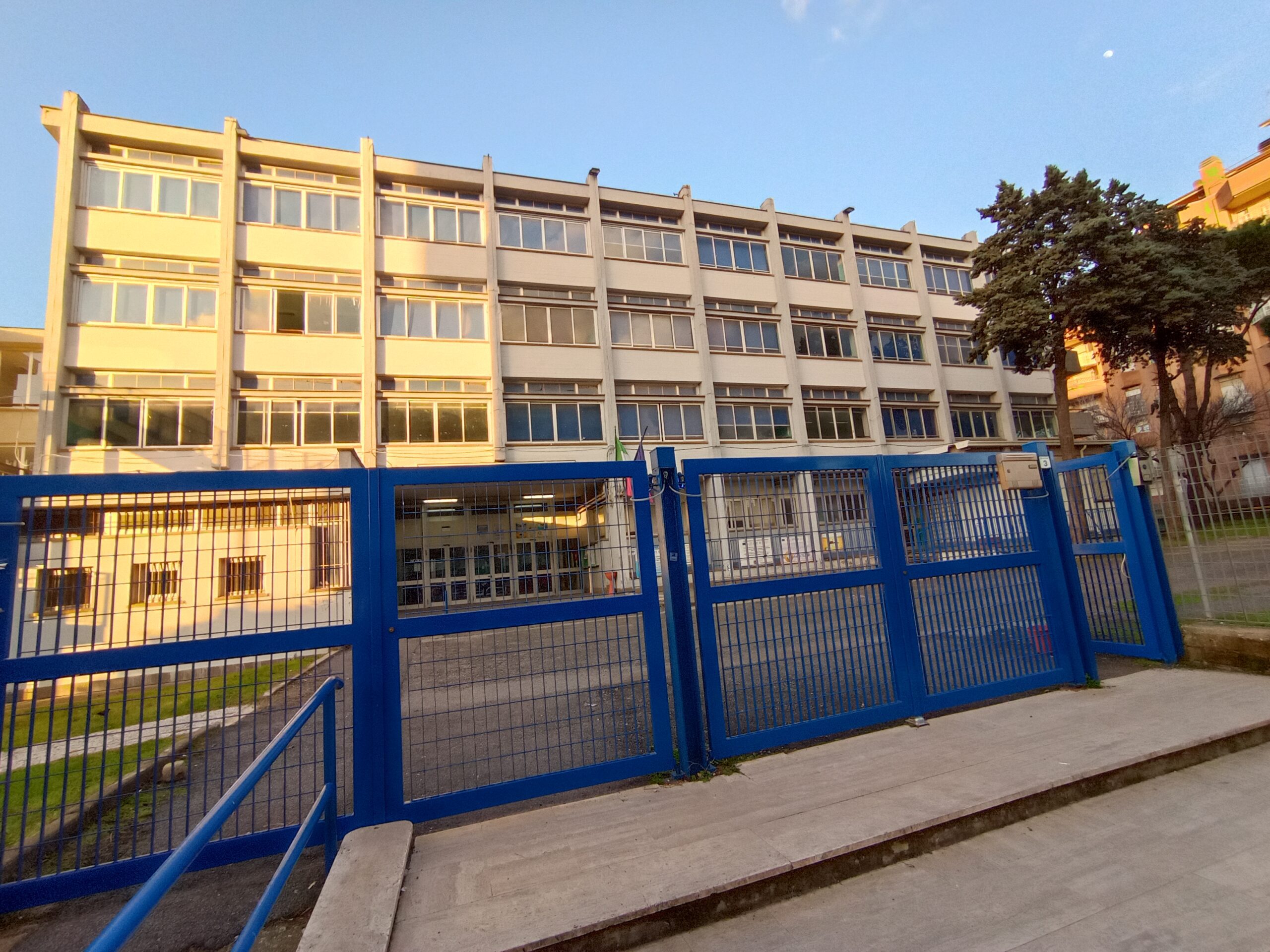 N. COPERNICO - school photo 1 showing facilities in POMEZIA